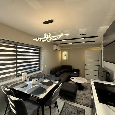 Lägenhet Shkoder Apartament *
